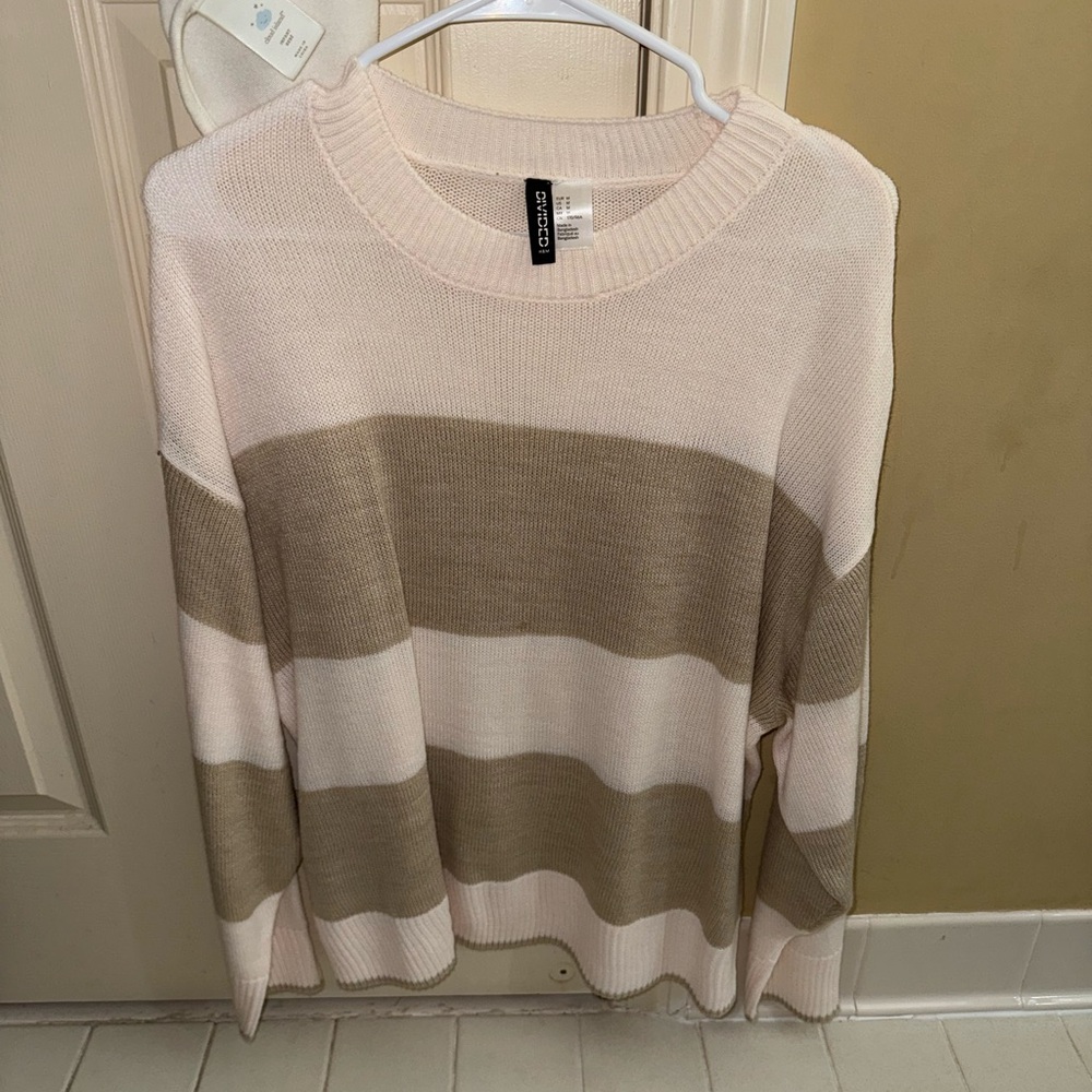 Caslon Women's Crew Neck Sweater - Cream and Tan Stripes